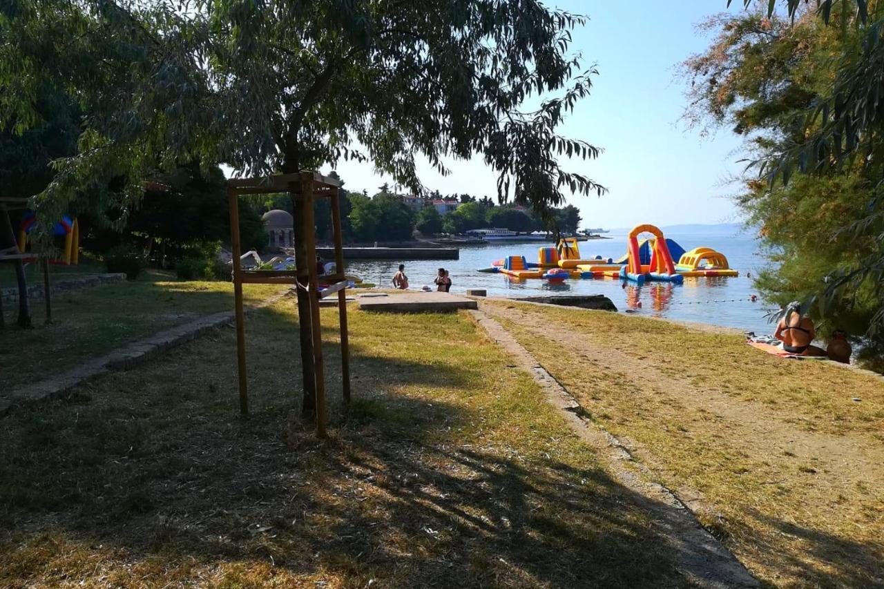 Family Friendly Apartments With A Swimming Pool Zadar - 18098 Dış mekan fotoğraf