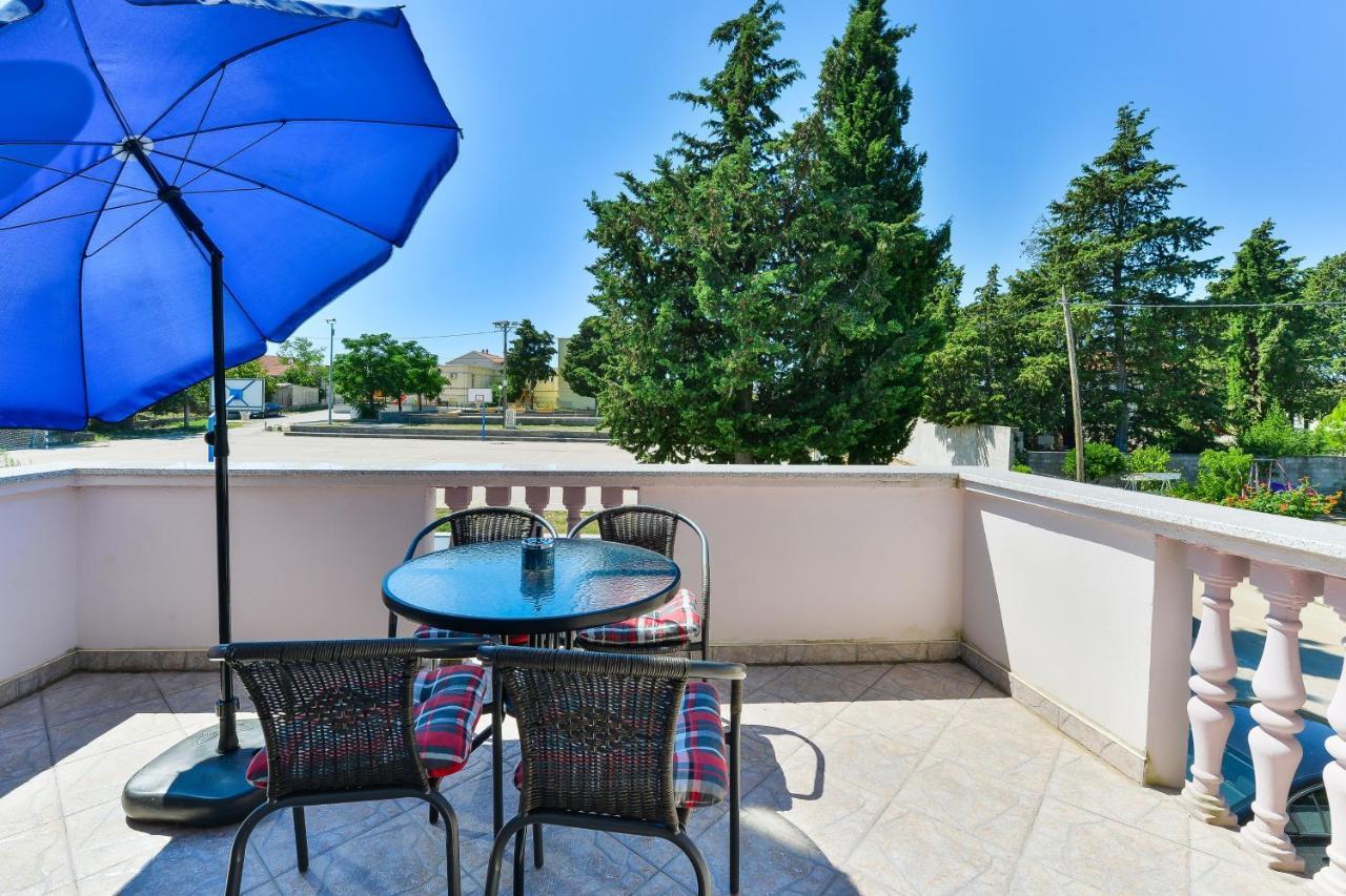 Family Friendly Apartments With A Swimming Pool Zadar - 18098 Dış mekan fotoğraf