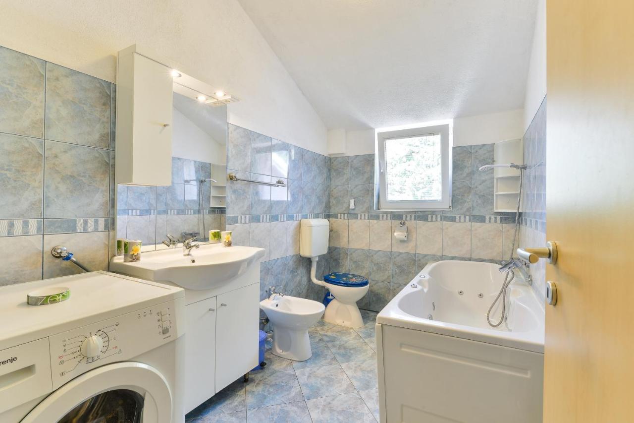 Family Friendly Apartments With A Swimming Pool Zadar - 18098 Dış mekan fotoğraf